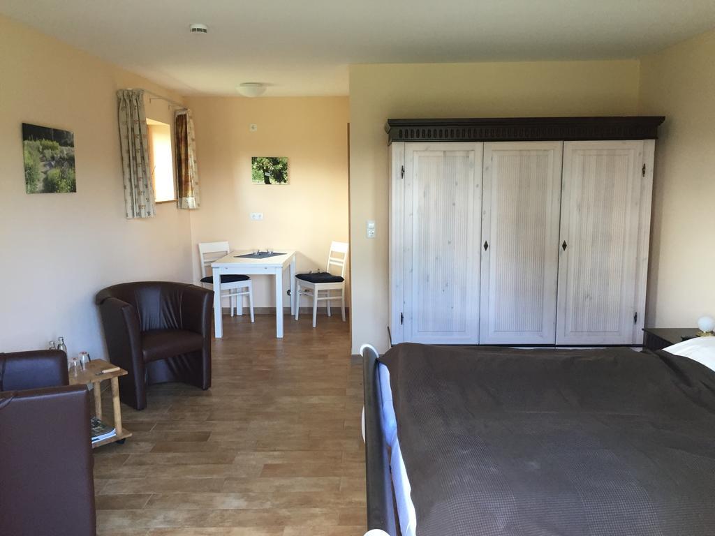 Hof Viehbrook Guest House Hollenbek Ngoại thất bức ảnh